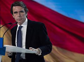 Aznar recupera su liderazgo en el PP
