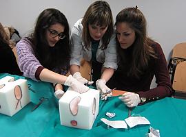 El Servet entrena a sus matronas para afrontar partos difíciles