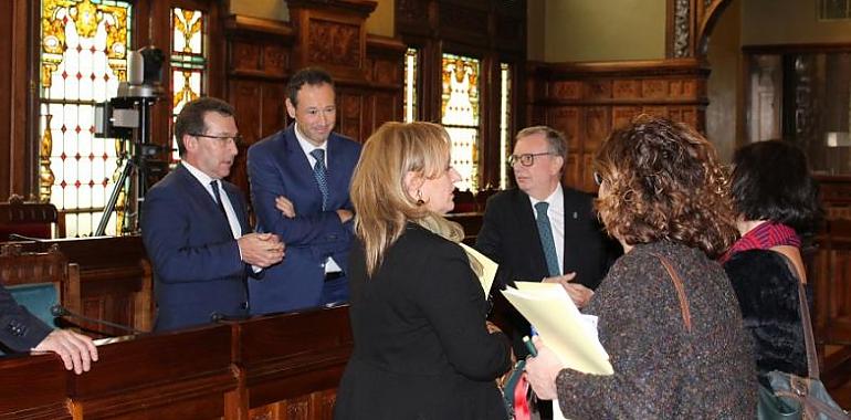 La ley trans asturiana elimina la obligación de especificar el género en la documentación administrativa 