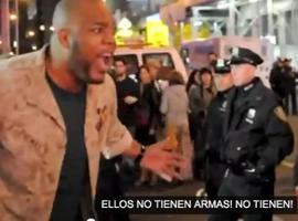Un marine veterano se enfrenta a la policía para defender a ciudadanos de Occupy Wall Street