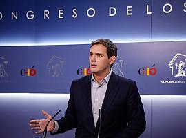 El triunvirato VOX, Ciudadanos, PP llama a las calles para derribar al Gobierno