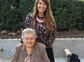 Llega a Oviedo el programa "Adopta un abuelo"
