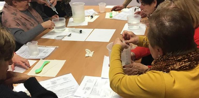 Las mujeres de Carreño se apuntan a la divulgación científica