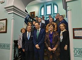 Homenaje al doctor Manuel Peláez Cebrián en Colombres
