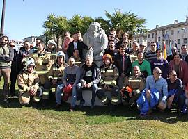 Una escultura en Rubín recuerda a Eloy Palacio y a todos los bomberos fallecidos 