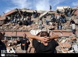 Los hospitales de Irán, dispuestos para ayudar a los turcos heridos por el terremoto