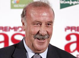 El Astur Vegadense impondrá la insignia de oro a Vicente del Bosque