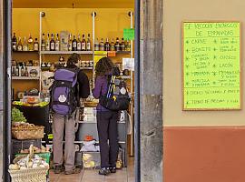 Luarca acoge un nuevo "Café Camino. El Camino de Santiago dinamizador de tu negocio"