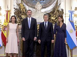 Respaldo de Felipe VI a “todos los programas de reforma en marcha” en Argentina.