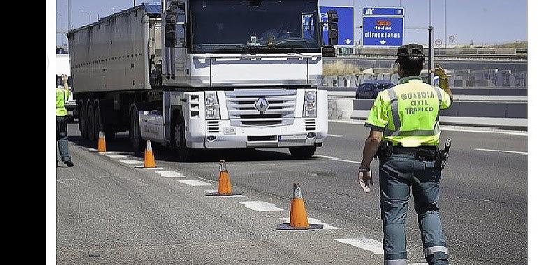 Alerta de la Guardia Civil: ola de estafas a ancianos en el Occidente asturiano