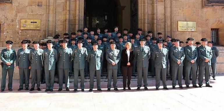 Futuros comandantes de la Guardia Civil completan prácticas en Asturias