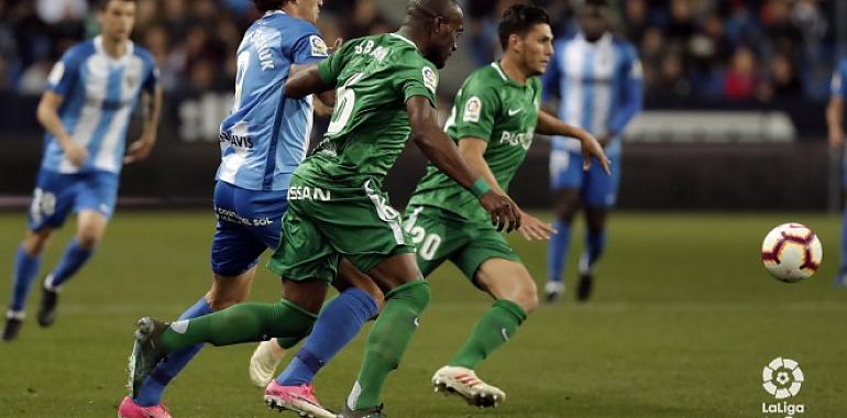 Empate en la Rosaleda con sabor agridulce