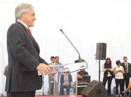 Presidente de Chile se compromete a buscar un gran acuerdo nacional en educación