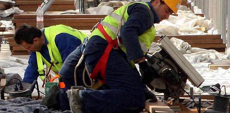 La EPA del primer trimestre muestra una bajada interanual del paro de 400 personas