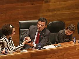 Homenaje al asturiano y al gallego-asturiano en el acto institucional de la Selmana de les Lletres