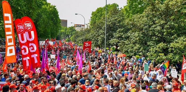 PRIMERO DE MAYO: Clamor en las calles por un giro social