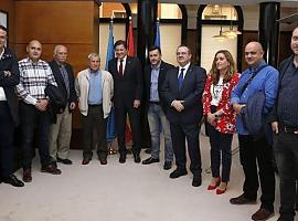 Recepción del presidente Principado a los premiados Primero Mayo por UGT