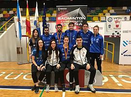 OVIDA BÁDMINTON: Alberto Zapico y Lorena Uslé vuelven a ser de Oro