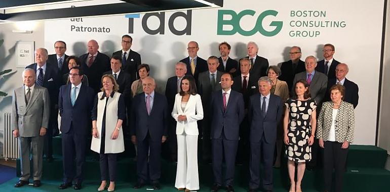 La Reina Doña Letizia preside la reunión del Patronato de Fad