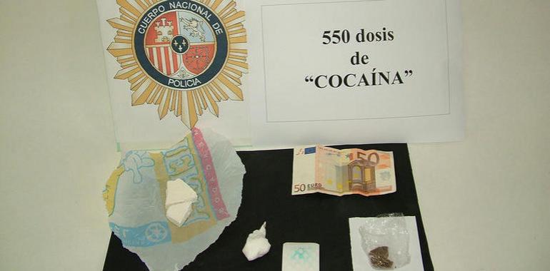 Detenidos por presunto tráfico de drogas en la Tabiella
