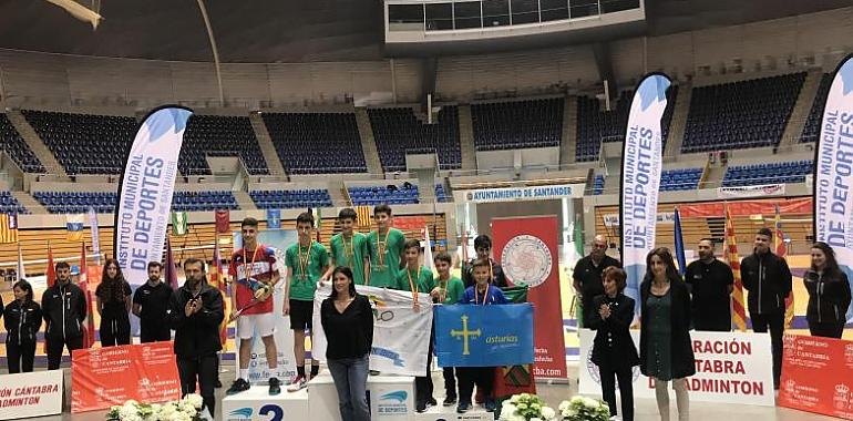 BÁDMINTON: Jesús de Burgos se alza con el bronce en dobles masculino