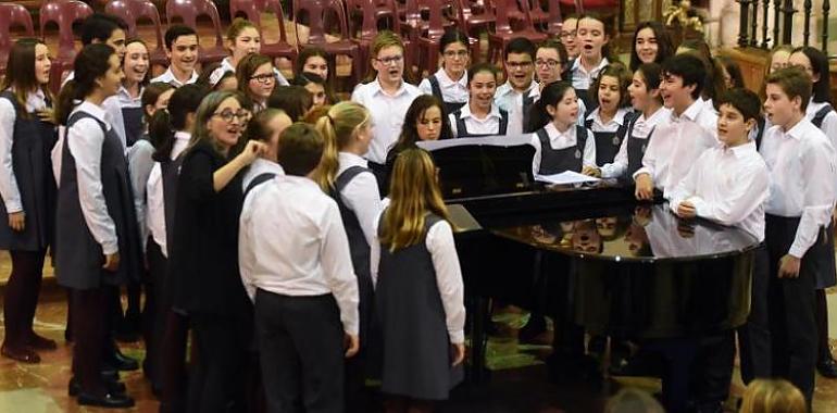 Concierto del Coro Infantil de la Fundación Princesa en Llanes