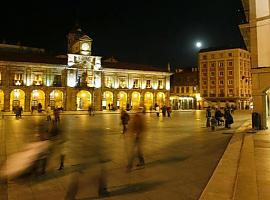 Noche Blanca en Avilés. "Escaparates de Poema"