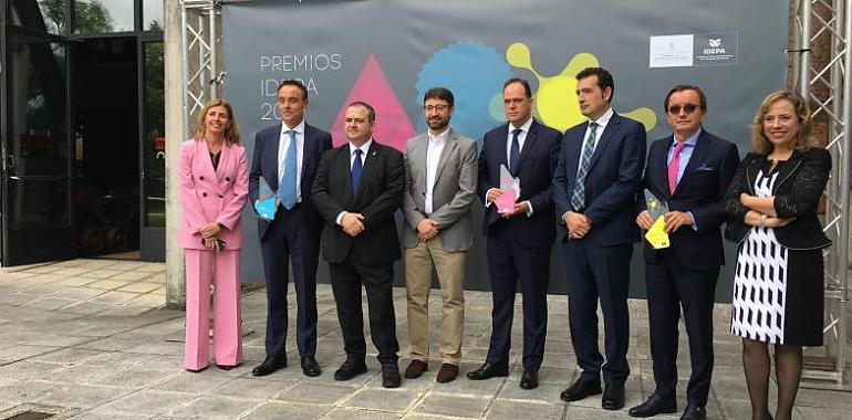 Hiasa, Asturmadi Doors e Izertis: Ser empresa tiene premio en Asturias