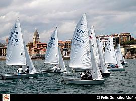 Vencedores del VI Trofeo de San Pedro del Real Club Astur de Regatas  