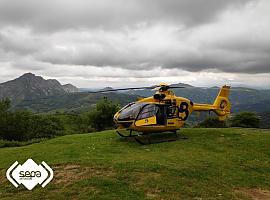 Rescatado ciclista herido al caer bajando el Angliru