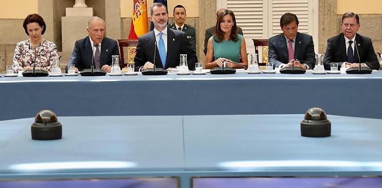 Recepción de SSMM los Reyes al Patronato de la Fundación