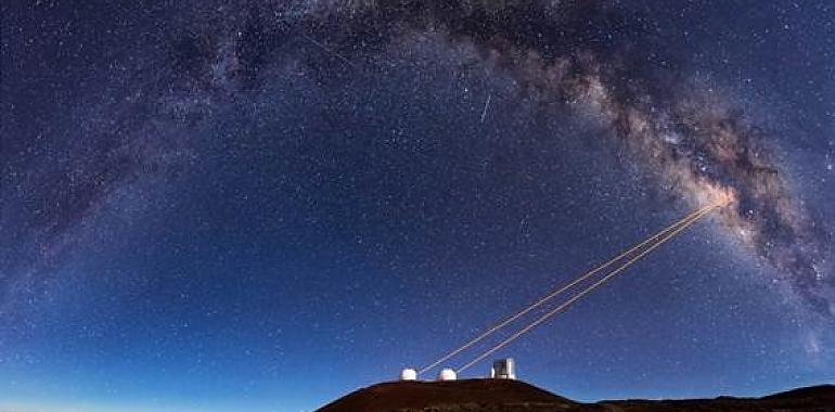 La órbita de una estrella alrededor del agujero negro de la Vía Láctea da la razón a Einstein