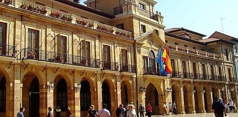 OVIEDO: "Para el Gobierno municipal los grados de Bellas Artes y Gastronomía son irrenunciables"