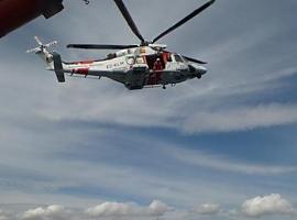 GIJÓN: Bomberos de Salvamento rastrean en busca de un posible cuerpo en aguas de Serín