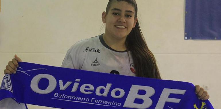 Fernanda Álvarez se une al Oviedo Balonmano Femenino