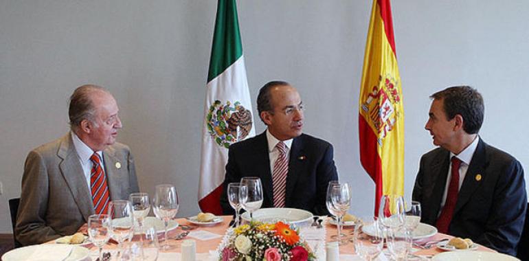 Encuentro del Presidente de México con SM el Rey y el Presidente Zapatero