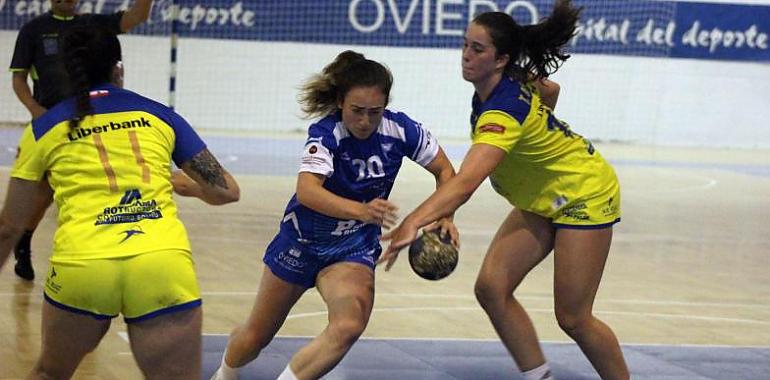 OVIEDO BALONMANO FEMENINO: Presentación más que exigente