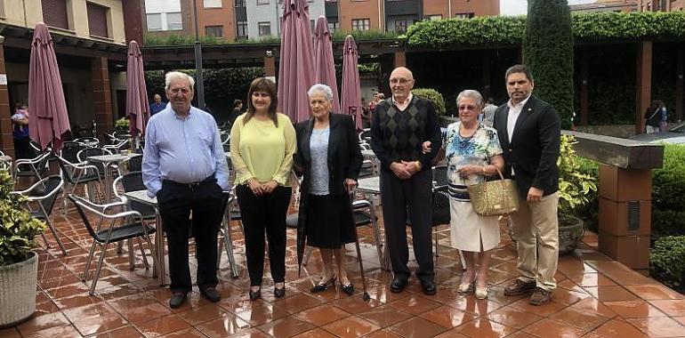 Homenaje de Prevera a los socios más veteranos 