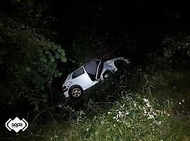 Un joven herido en un accidente de tráfico en Rivadedeva