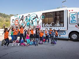 El autobús Creactivity de EduCaixa recorre Asturias