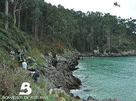 Equipos de rastreo buscan a un pescador desaparecido en Vidiago