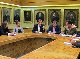 CámaraOviedo acoge reunión del concejal de promoción económica con comerciantes