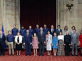 La recepción a galardonados ymedallas de Asturias abre la jornada de los Premios