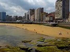 El color marrón del agua de San Lorenzo se debe al arrastre de sedimentos por la lluvia