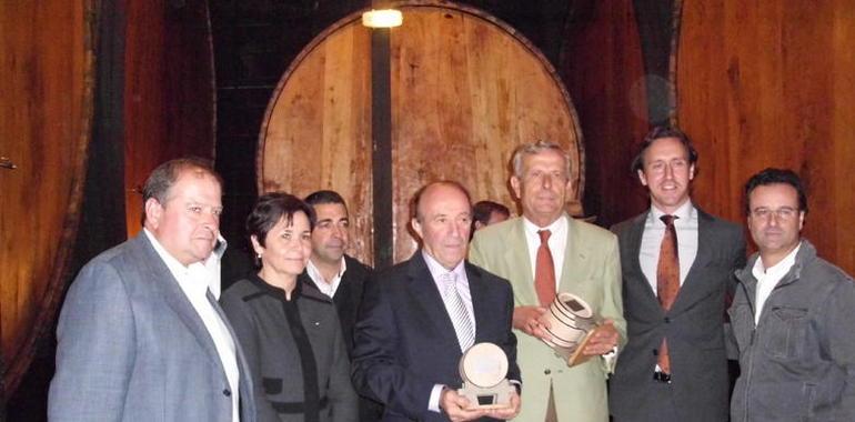 Santiago Menéndez de Luarca y Luis Estrada, para siempre con la sidra