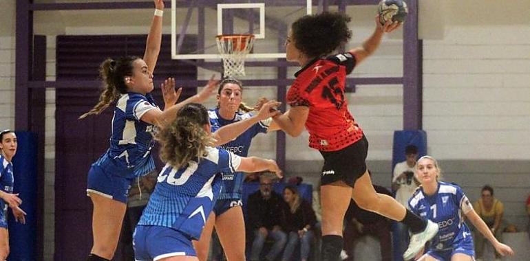 Tercera victoria consecutiva del Oviedo Balonmano Femenino