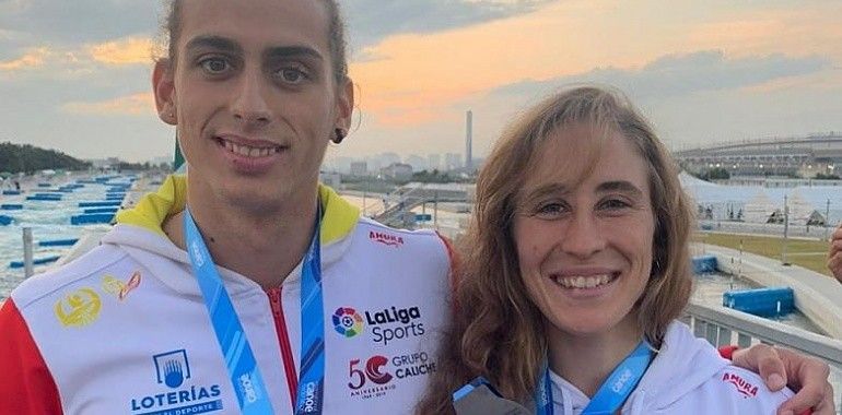 Llorente gana oro y Vilarrubla plata en el test canal olímpico de eslalon en Tokio