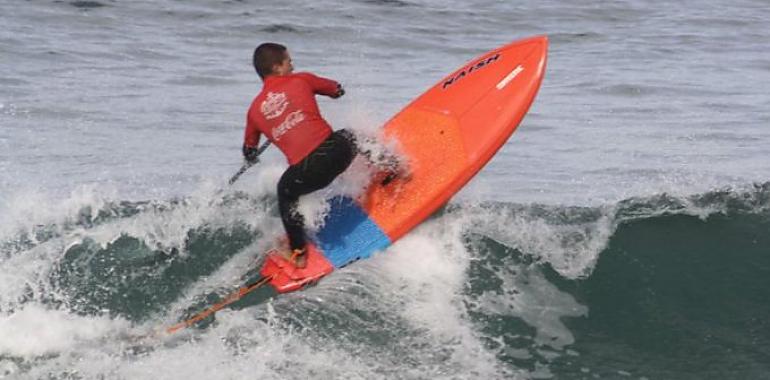 Manuel Hoyuela se lleva la Beach Race y el Sup Olas Gijón