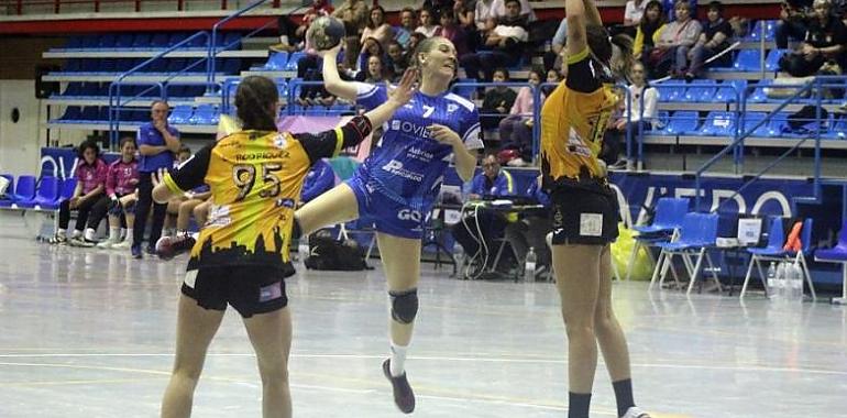 Una victoria más en Vallobín para el Oviedo Balonmano Femenino