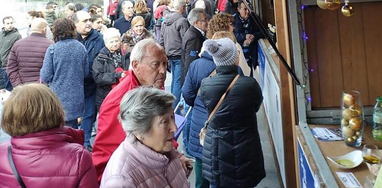 El aceite de Jaén torna playu en Gijón